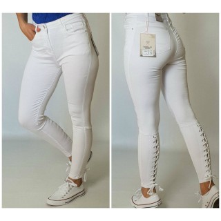 Elastīgas baltas skinny džinsu bikses , staras aizmugures daļā aukliņu akcents,klasiski  ,izmērs XS/34 (sniega baltas)