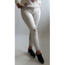Elastīgas balinātas skinny džinsu bikses ,garums līdz potītei ,ar izdiluma efektu ,izmērs XXS/32 (gaiši balinātas)
