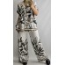 Itāļu ražotāja NEW COLLECTION : Viegla ,brīvi krītoša auduma kostīms : izmērs universāls 42-44-46 ( piena balts ar haki toni)