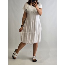 Itāļu  New Collection : Vasaras kleitiņa kokvilna + viskoze  ,izmērs XL - 42 ( sniega balta)