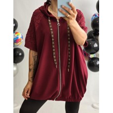 New Collection : Stilīga un ērta brīva griezuma jaka ar kapuci ,,sānos slēpta veida kabatas ,izmērs universāls 48-50-52 (bordo)